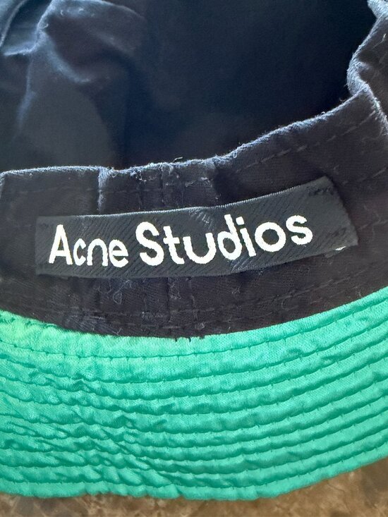 Acne Studios mint Green mixed Quilting Satin Bucket Hat Sz OS main image 6